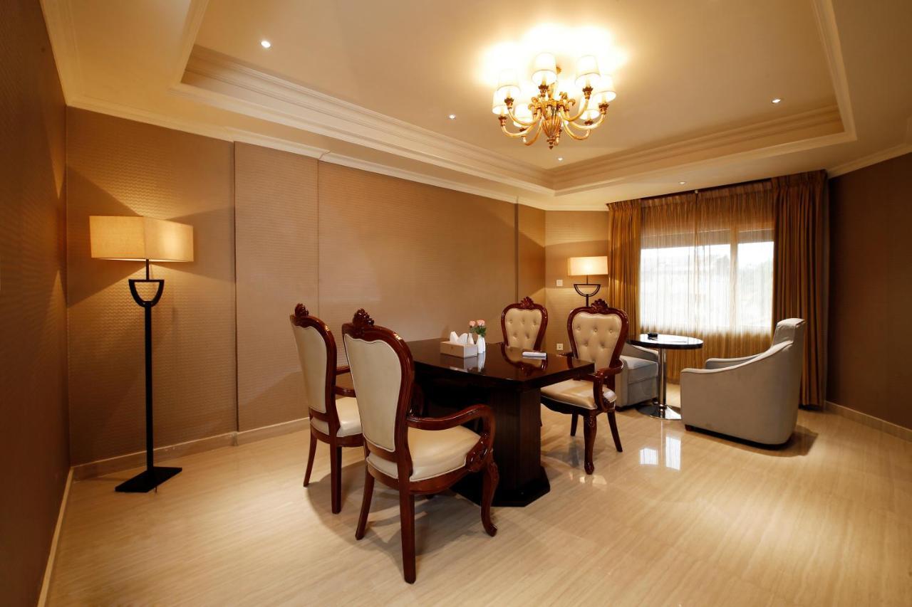 Hotel Park Residency Nilambūr Zewnętrze zdjęcie