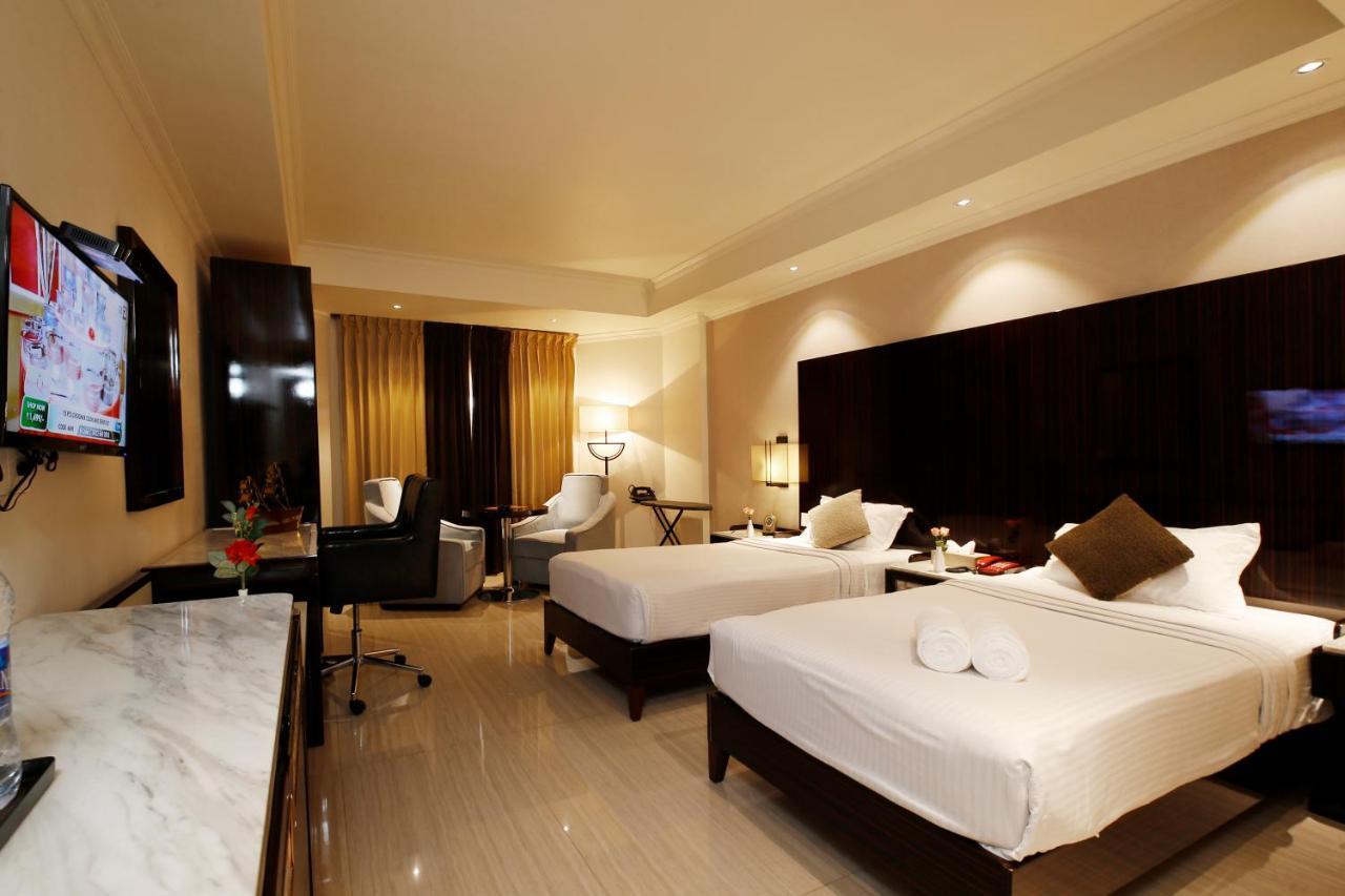 Hotel Park Residency Nilambūr Zewnętrze zdjęcie