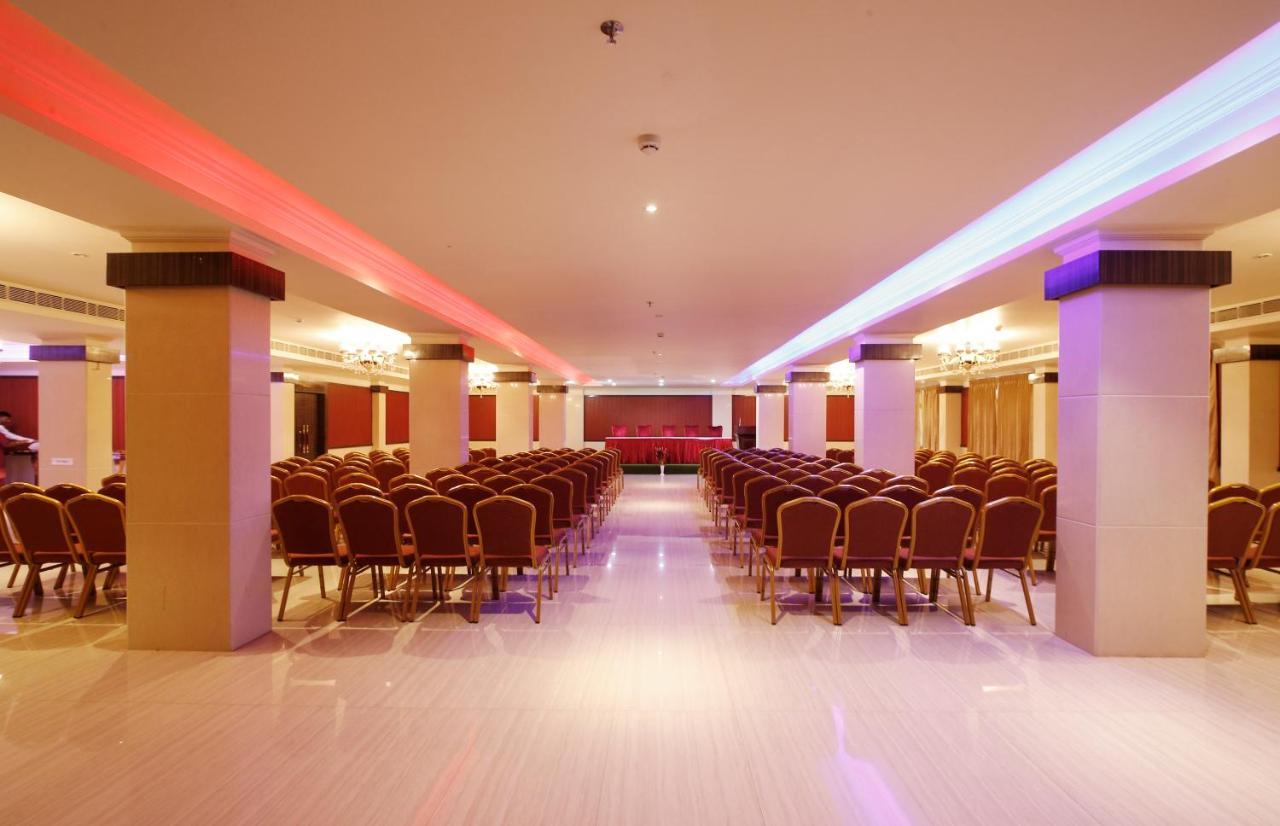 Hotel Park Residency Nilambūr Zewnętrze zdjęcie