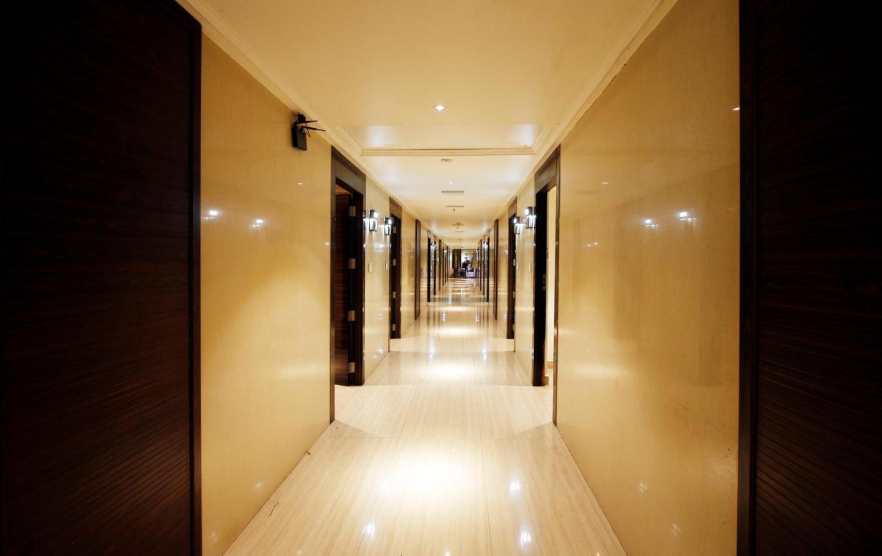 Hotel Park Residency Nilambūr Zewnętrze zdjęcie