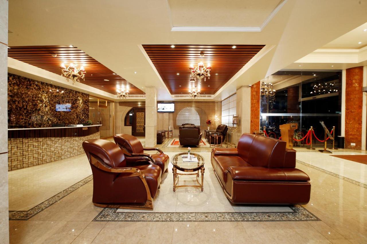 Hotel Park Residency Nilambūr Zewnętrze zdjęcie